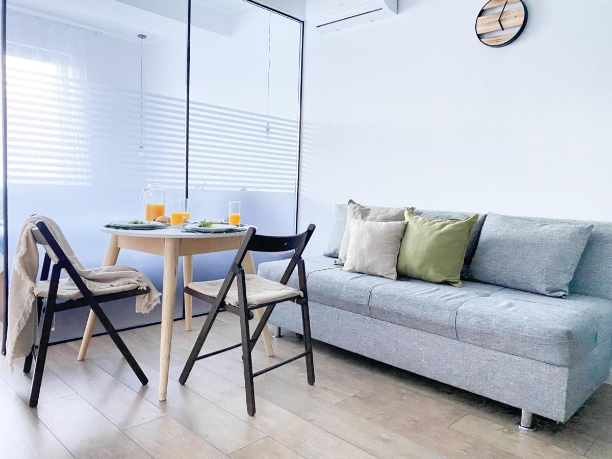 Студия В Стиле Loft В Центре Города 알마티 외부 사진